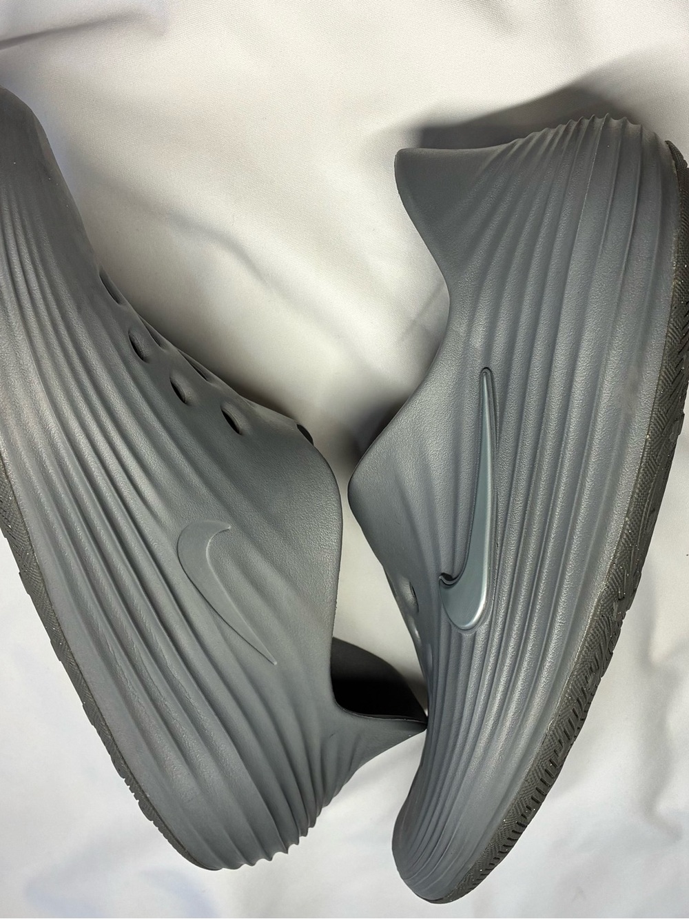Nike Grey Ribbed Slip-On Foam Clog